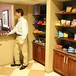 Hampton Inn & Suites Chesapeake-Battlefield Boulevard 